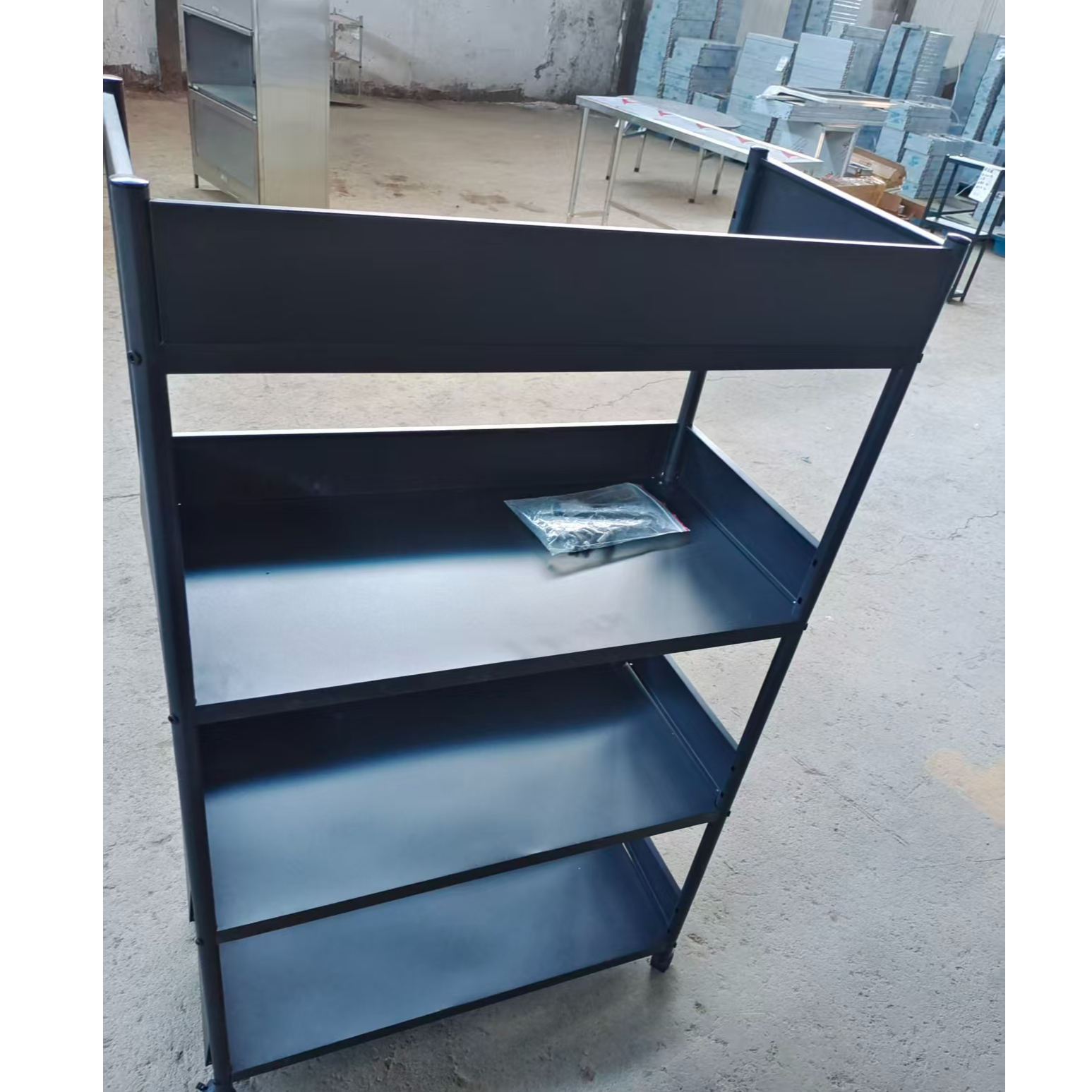 19号瑕疵80*40*134四层黑围挡厨房置物架