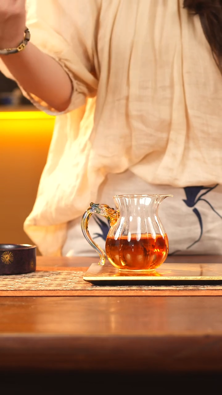 摆件陶瓷（福利）青龙琉璃手把公道杯
