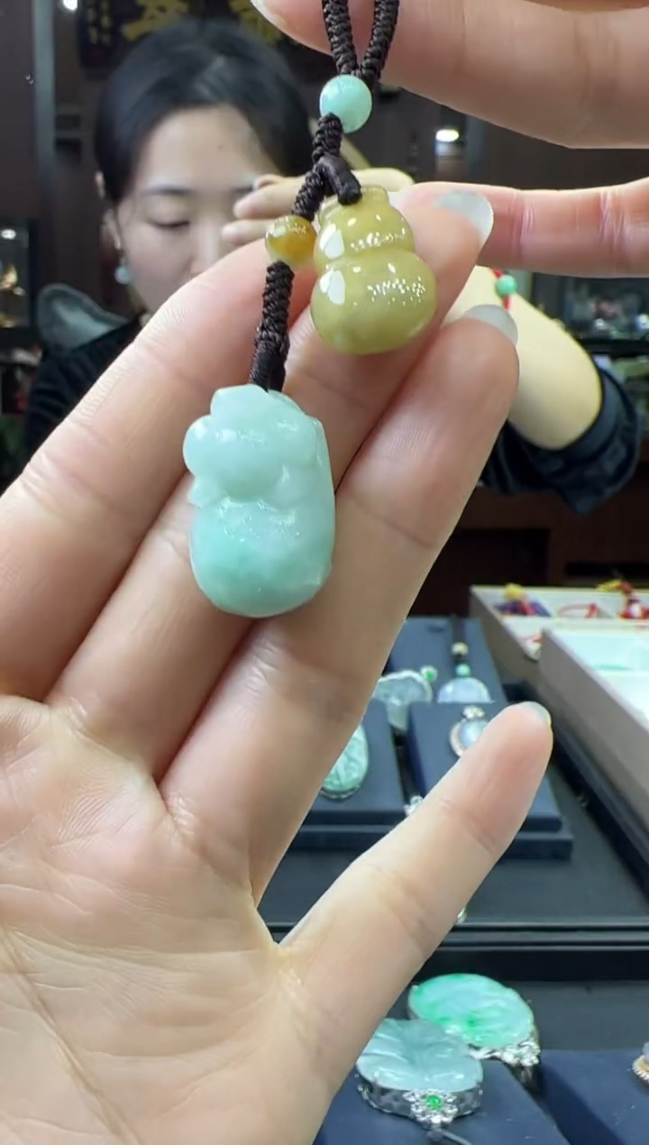 【闪购商品】翡翠挂件未镶嵌包挂