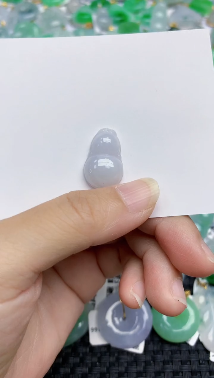 翡翠未镶嵌颈饰天然A货翡翠