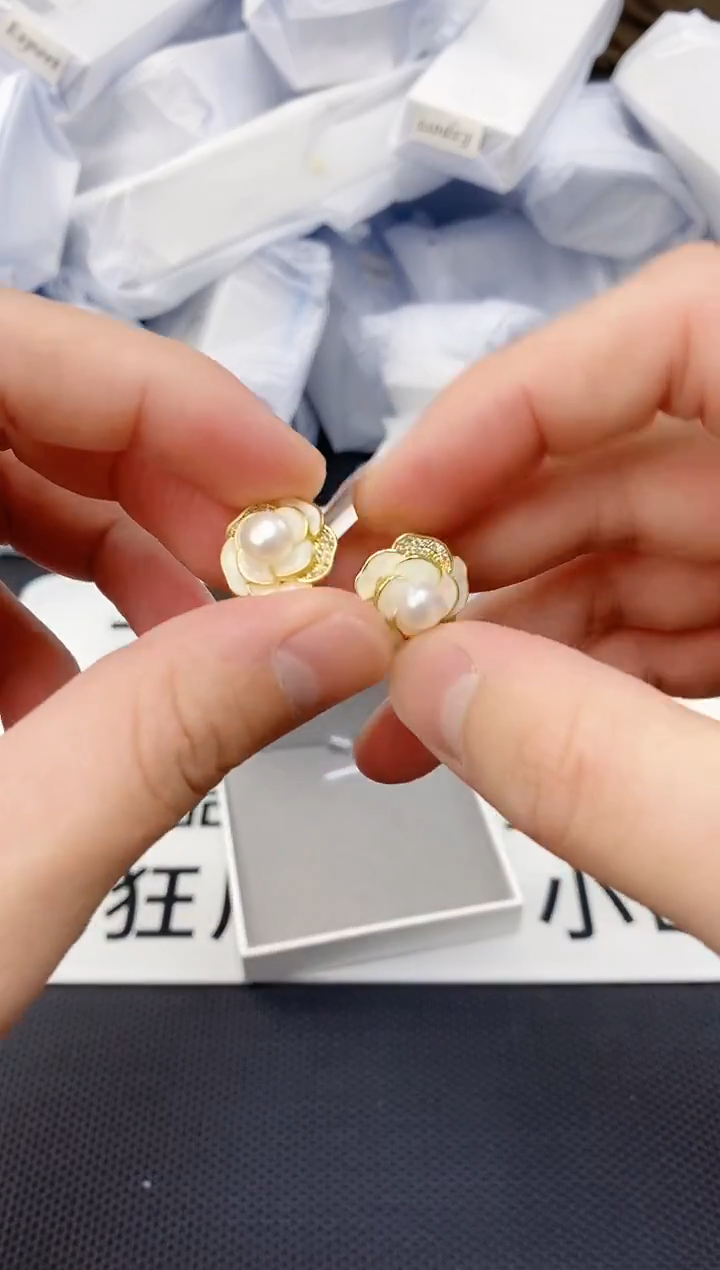 未镶嵌耳饰淡水珍珠ED1007