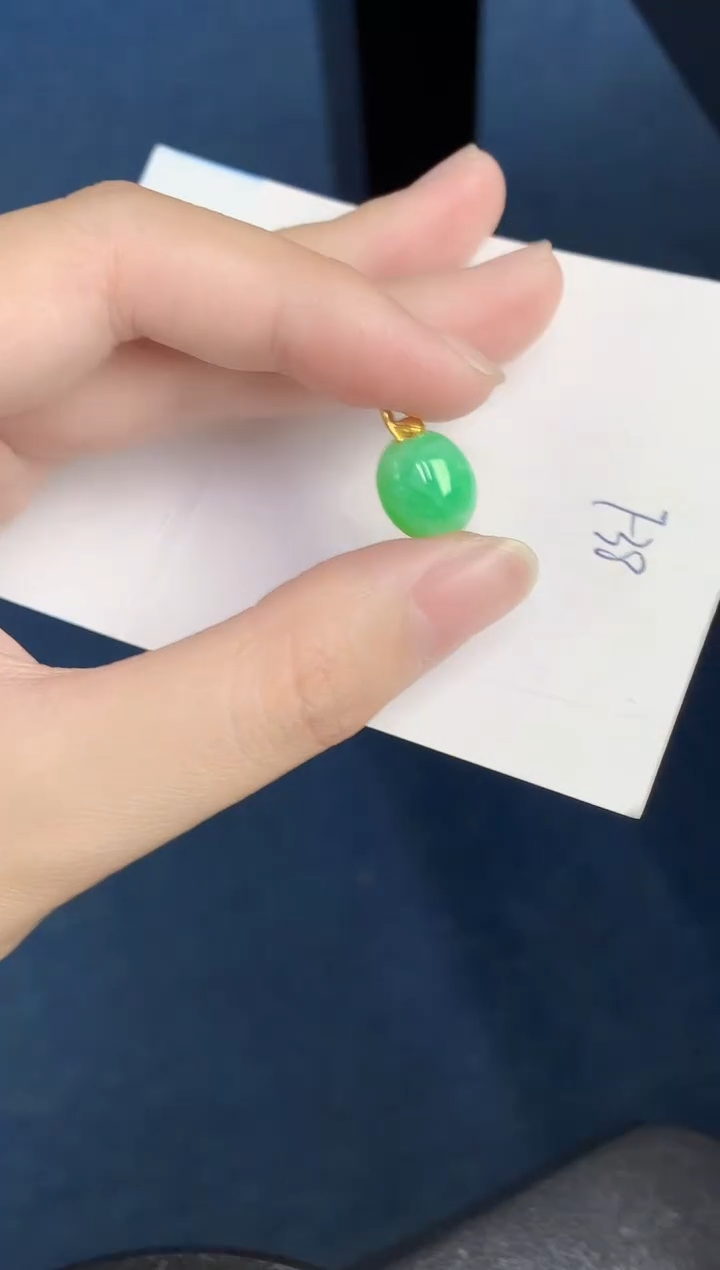 【闪购商品】翡翠颈饰18K金镶嵌000000000