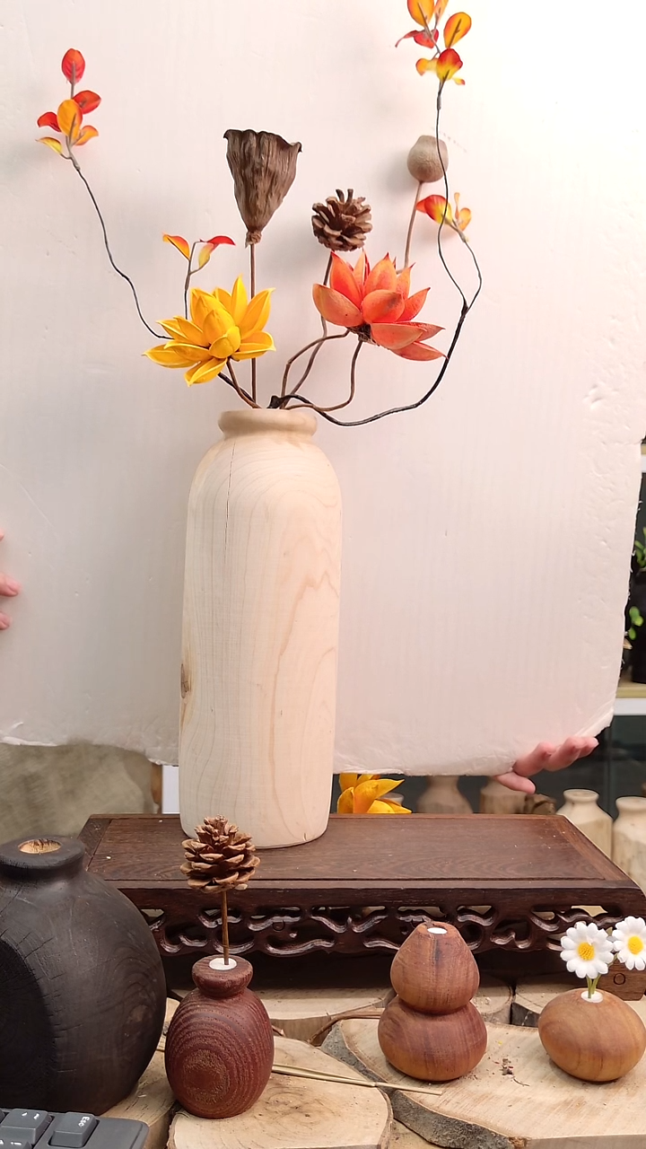 木实木花瓶直播间