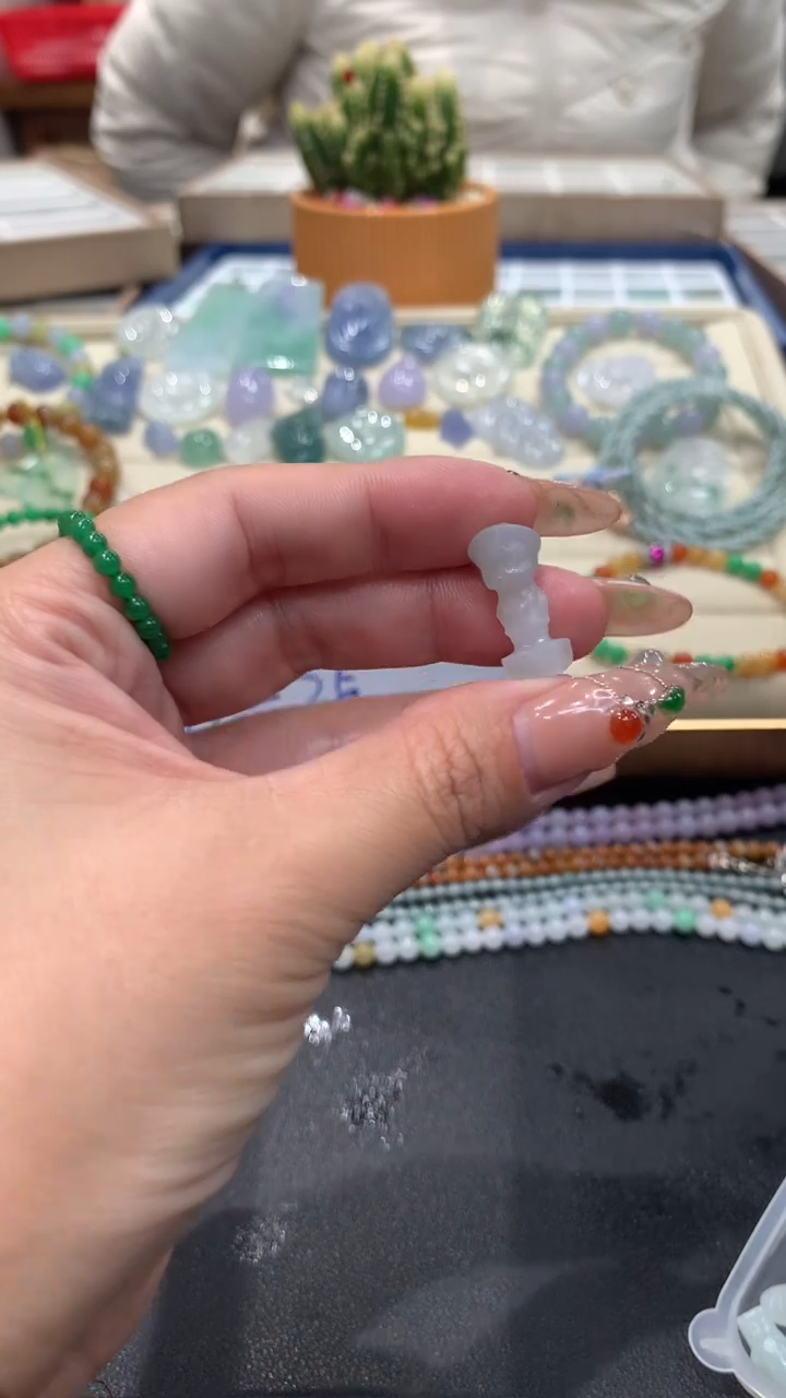 【闪购商品】定制翡翠未镶嵌翡翠