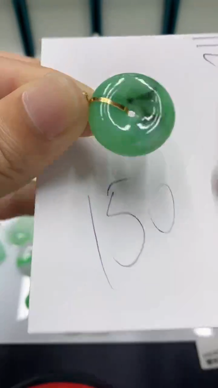 【闪购商品】翡翠颈饰18K金镶嵌翡翠