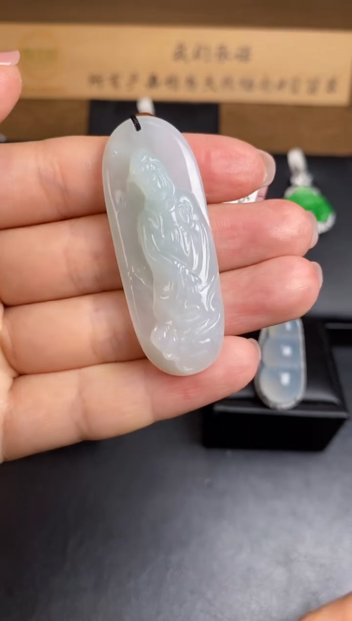 【闪购商品】翡翠颈饰未镶嵌翡翠