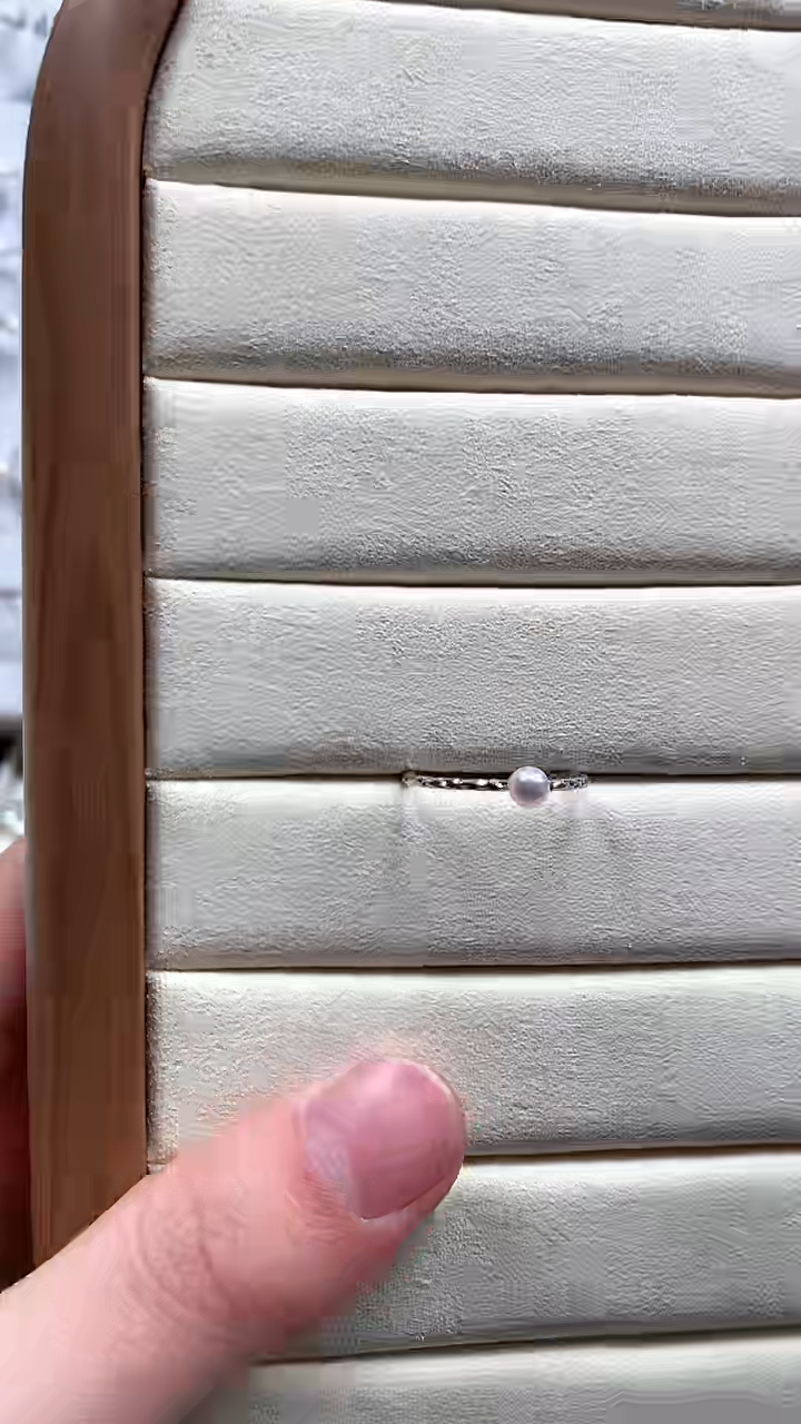【闪购商品】海水珍珠戒指银S925镶嵌细闪尾戒