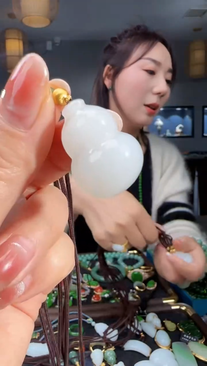 吊坠(不含链)未镶嵌和田玉1