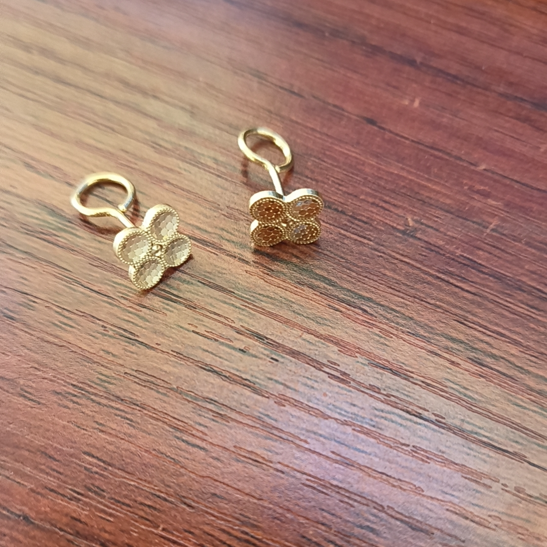 红飞珠宝足金耳饰