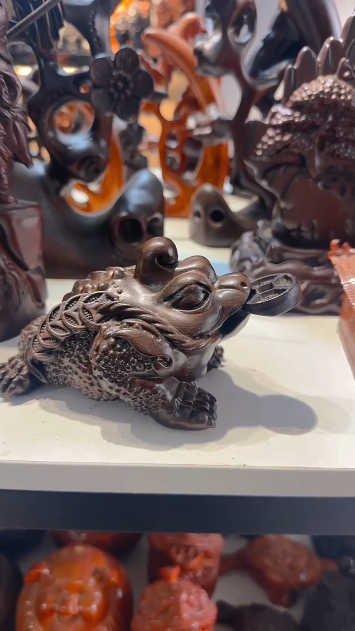 【闪购商品】木木雕黑檀木15独角金蟾