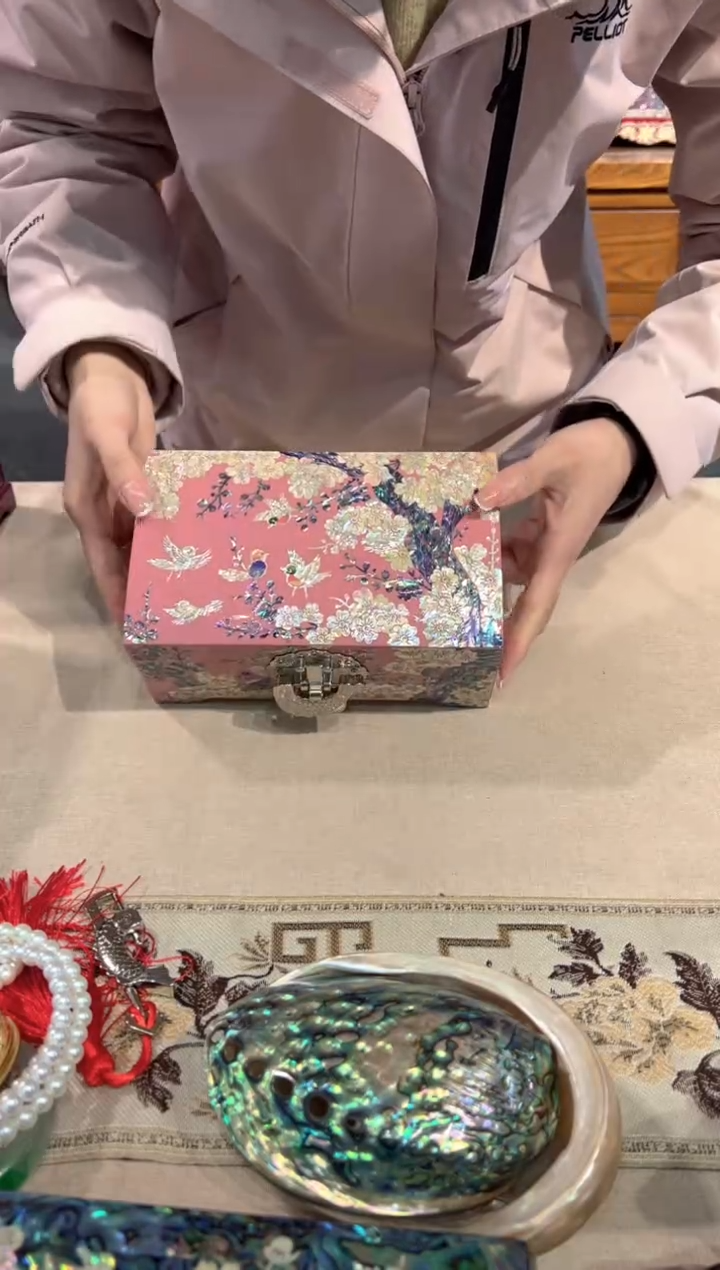 【闪购商品】弘贝雅螺钿漆器文化馆