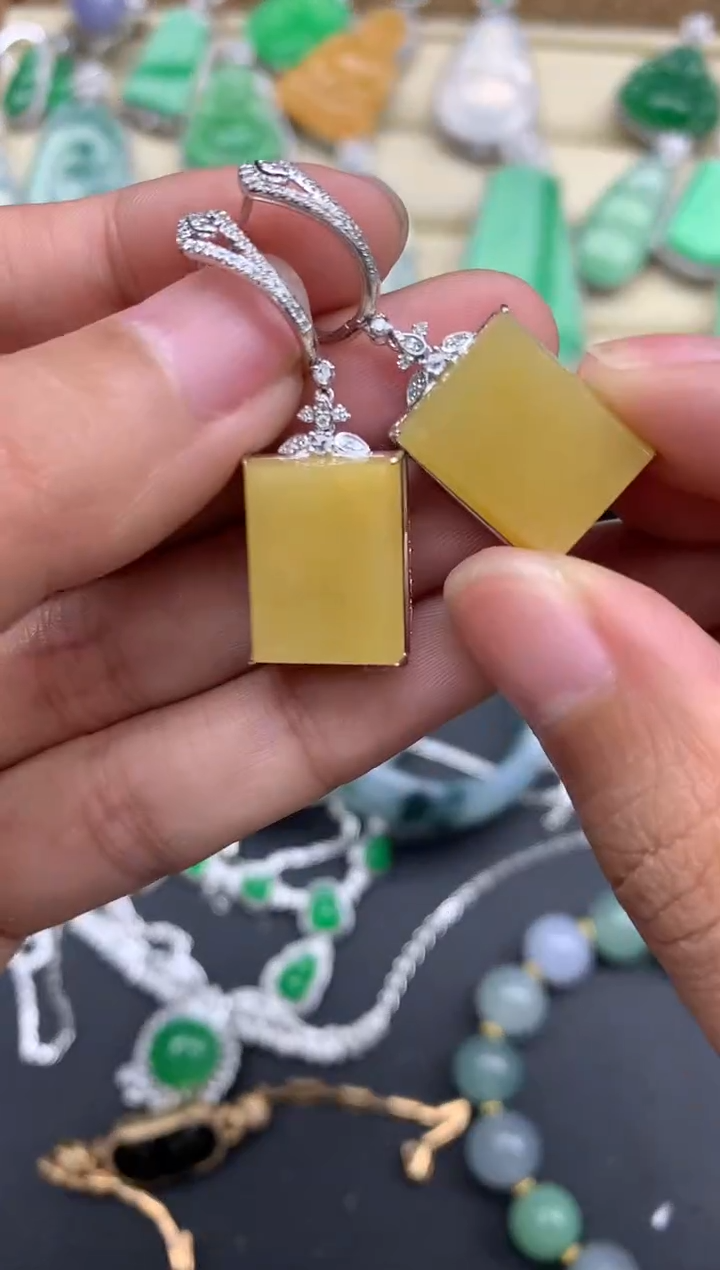 【闪购商品】翡翠耳饰18K金镶嵌525-中国好珍宝