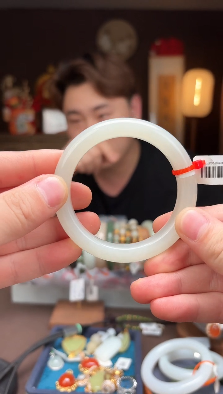 【闪购商品】和田玉AB281手镯未镶嵌-