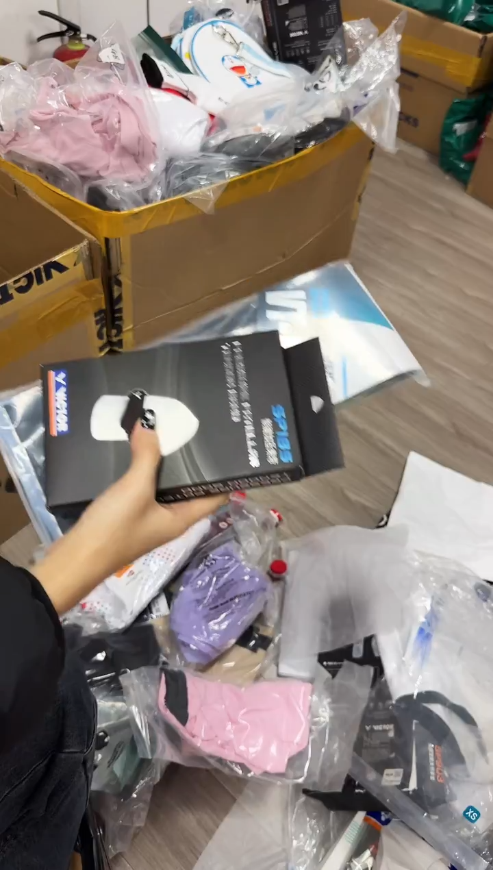 微瑕正品球拍球服球包      51  组合