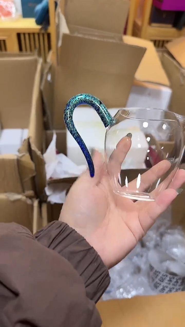 461微瑕湛蓝金怡然公道杯