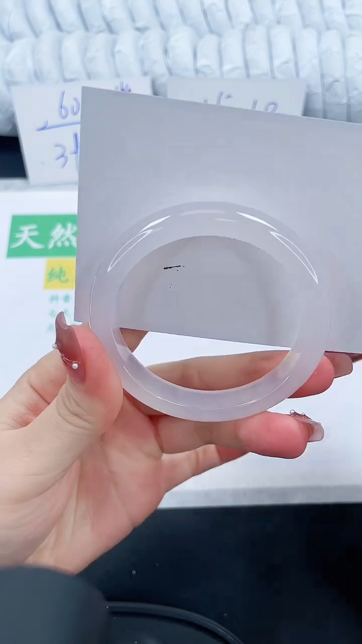 【闪购商品】石英质玉手镯未镶嵌71-55