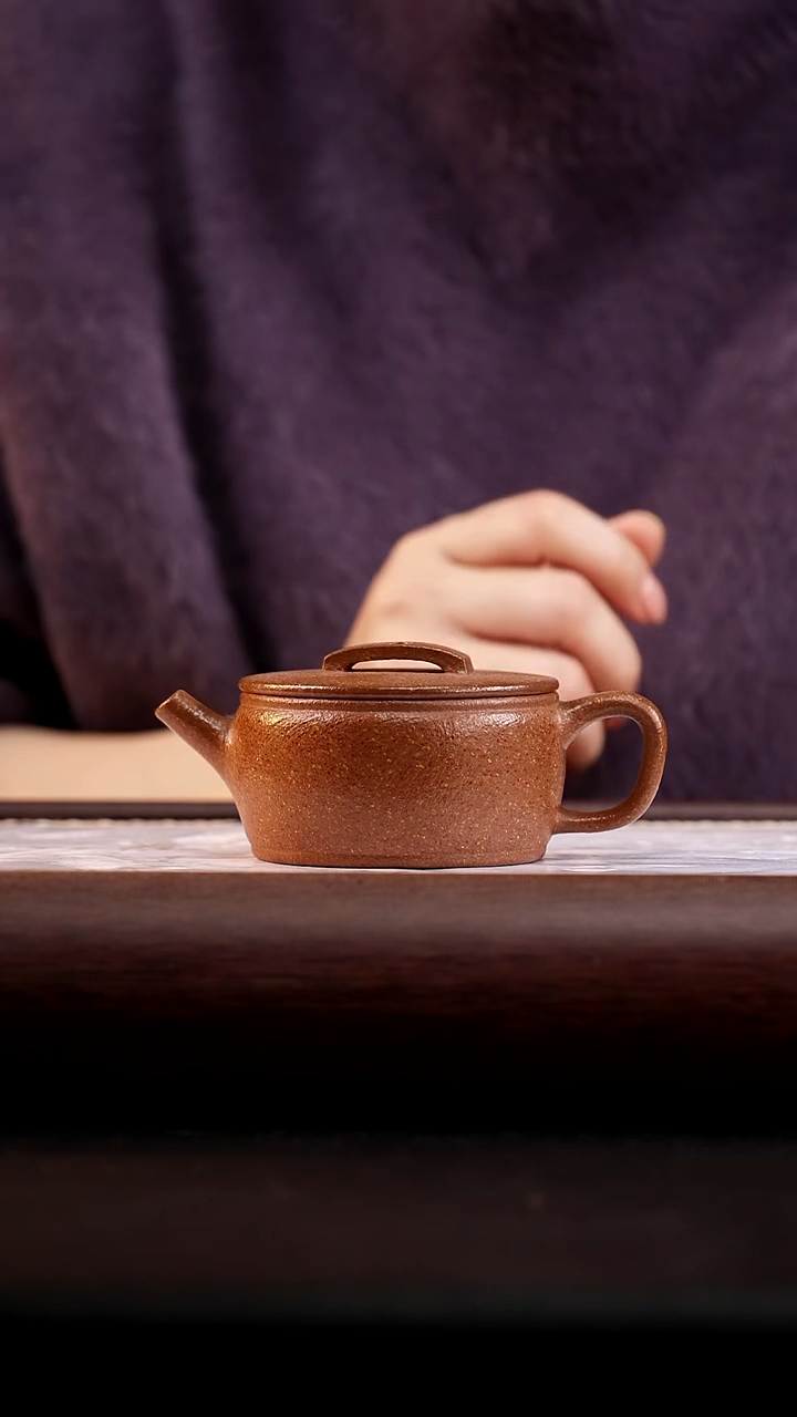 茶壶紫砂五彩段汉瓦