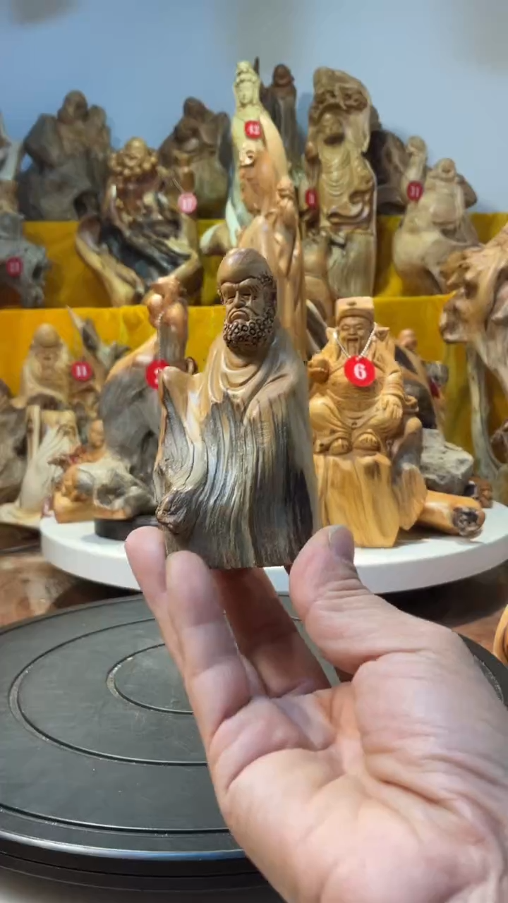 柏木（崖柏）  达摩