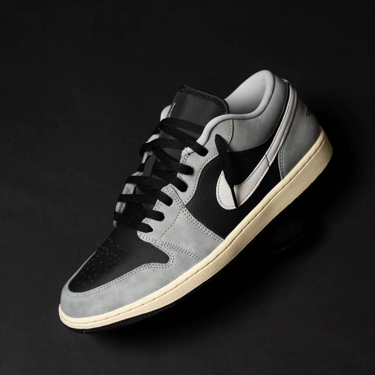 【滔搏联动】nike耐克男子AIR JORDAN 1 LOW影子灰休闲鞋HQ2010-012