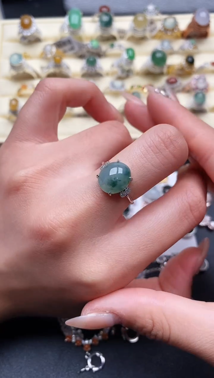 【闪购商品】翡翠戒指银S925镶嵌888888+2