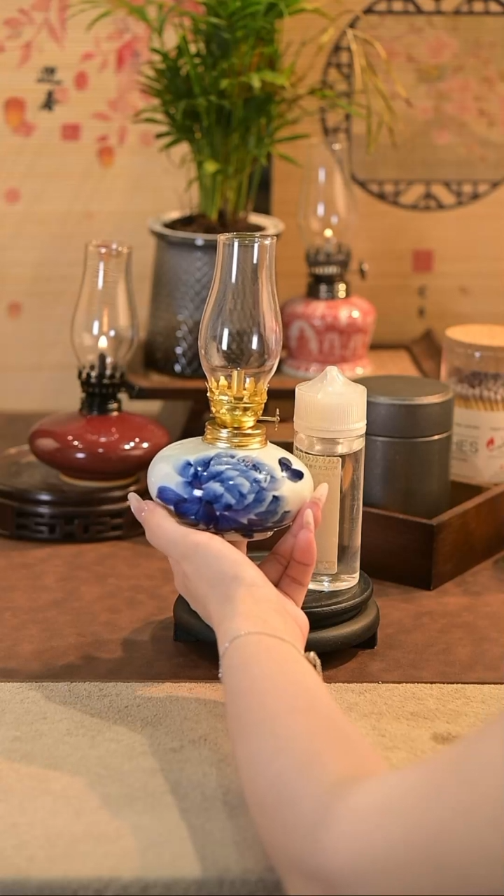 景德镇陶瓷油灯摆件