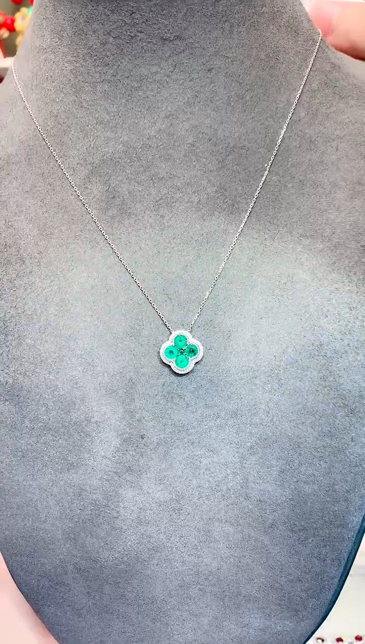 【闪购商品】项链18K金镶嵌祖母绿1.15ct/天然宝石/七天无理由