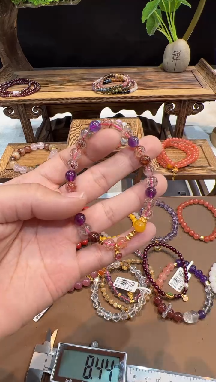 【闪购商品】水晶手串未镶嵌@@手饰