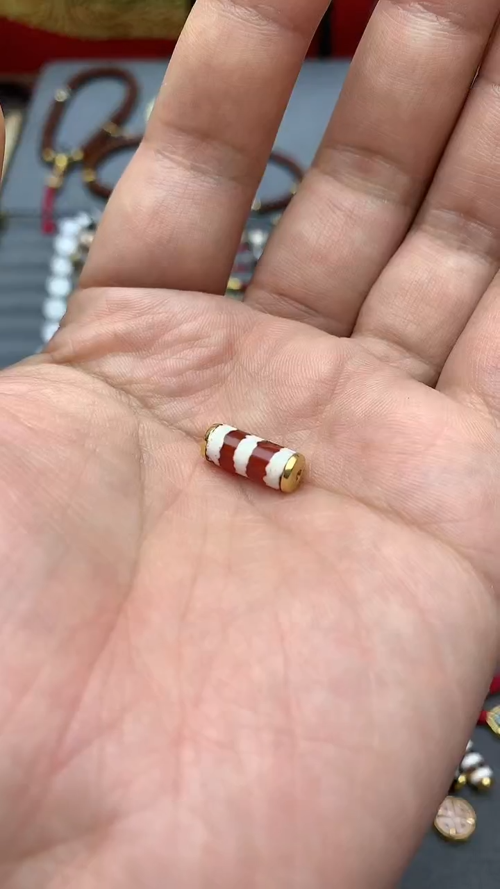 【闪购商品】玛瑙/玉髓单珠18K金镶嵌25013101236