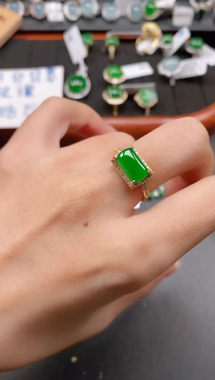 银S925镶嵌戒指翡翠1111