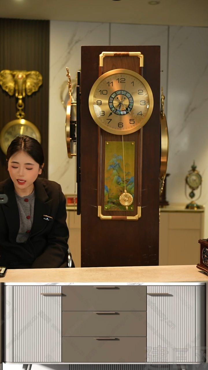 【闪购商品】有机玻璃黄铜挂钟