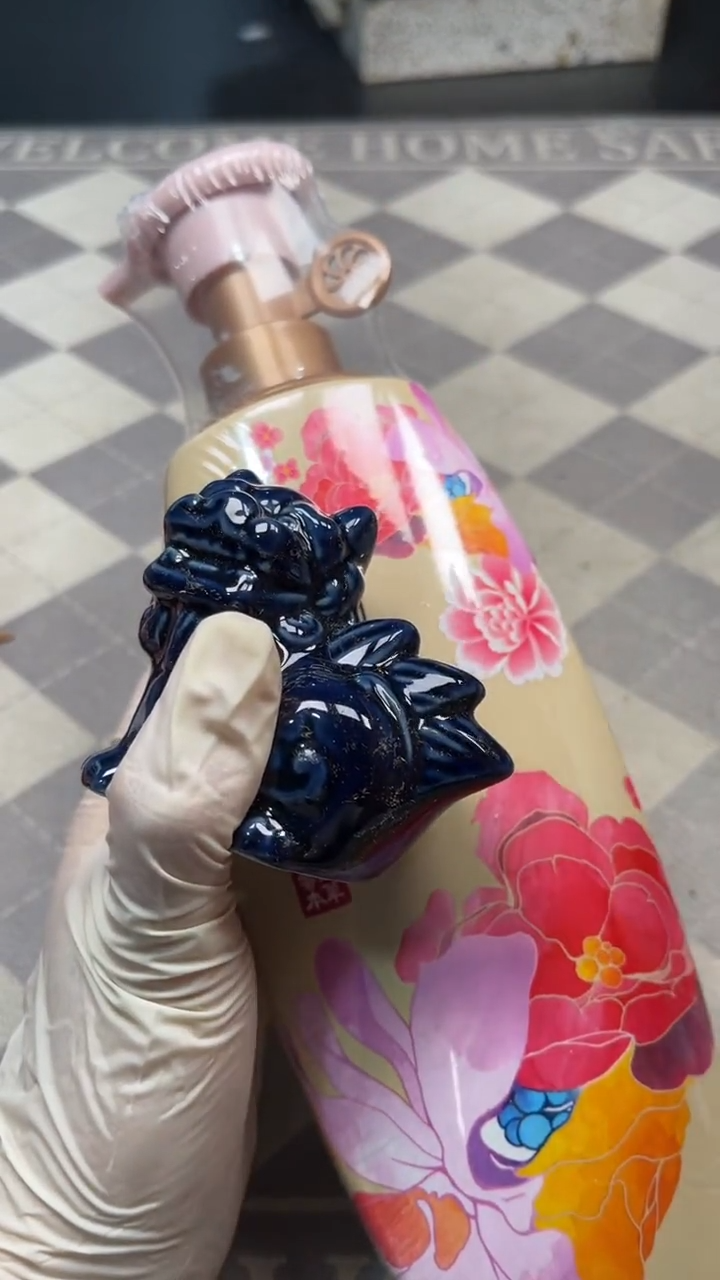 瓷片陶瓷如图所示周边
