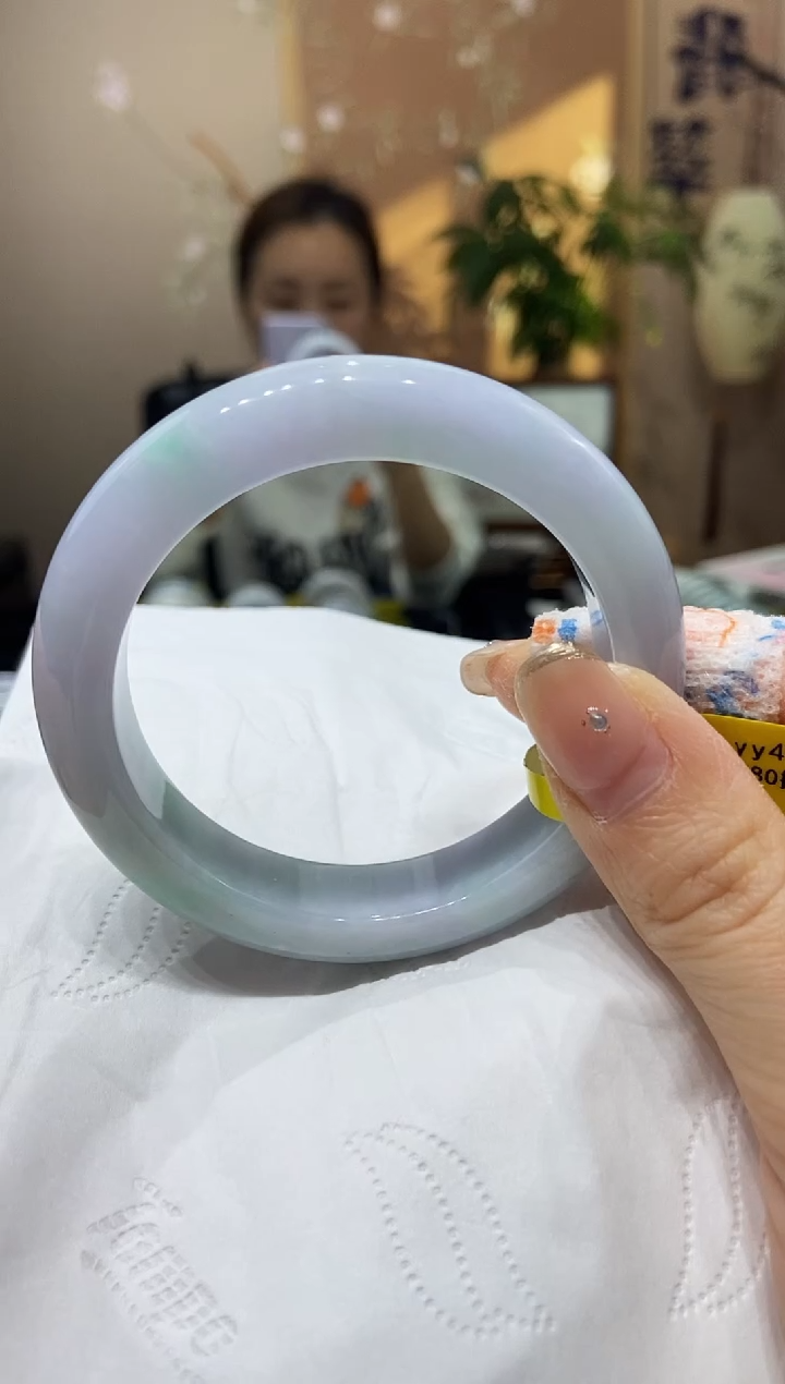 【闪购商品】翡翠手镯未镶嵌54圈口