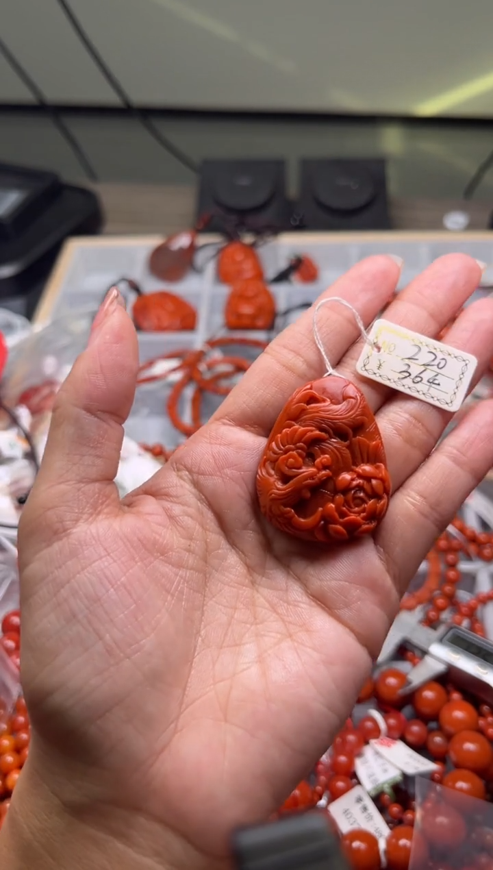 【闪购商品】南红玛瑙珠宝奇石未镶嵌220