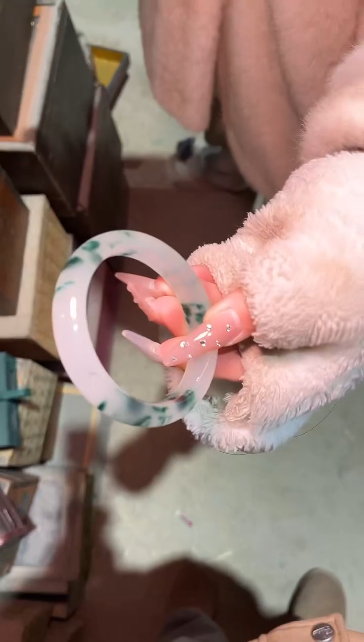 【闪购商品】翡翠颈饰未镶嵌雅琪精品优选链接p50