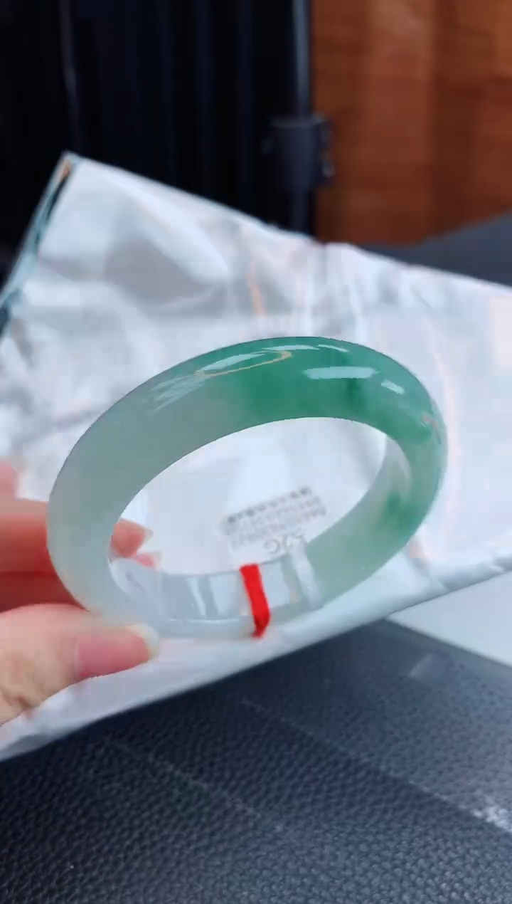 【闪购商品】翡翠手镯未镶嵌缅甸天然翡翠A货手镯