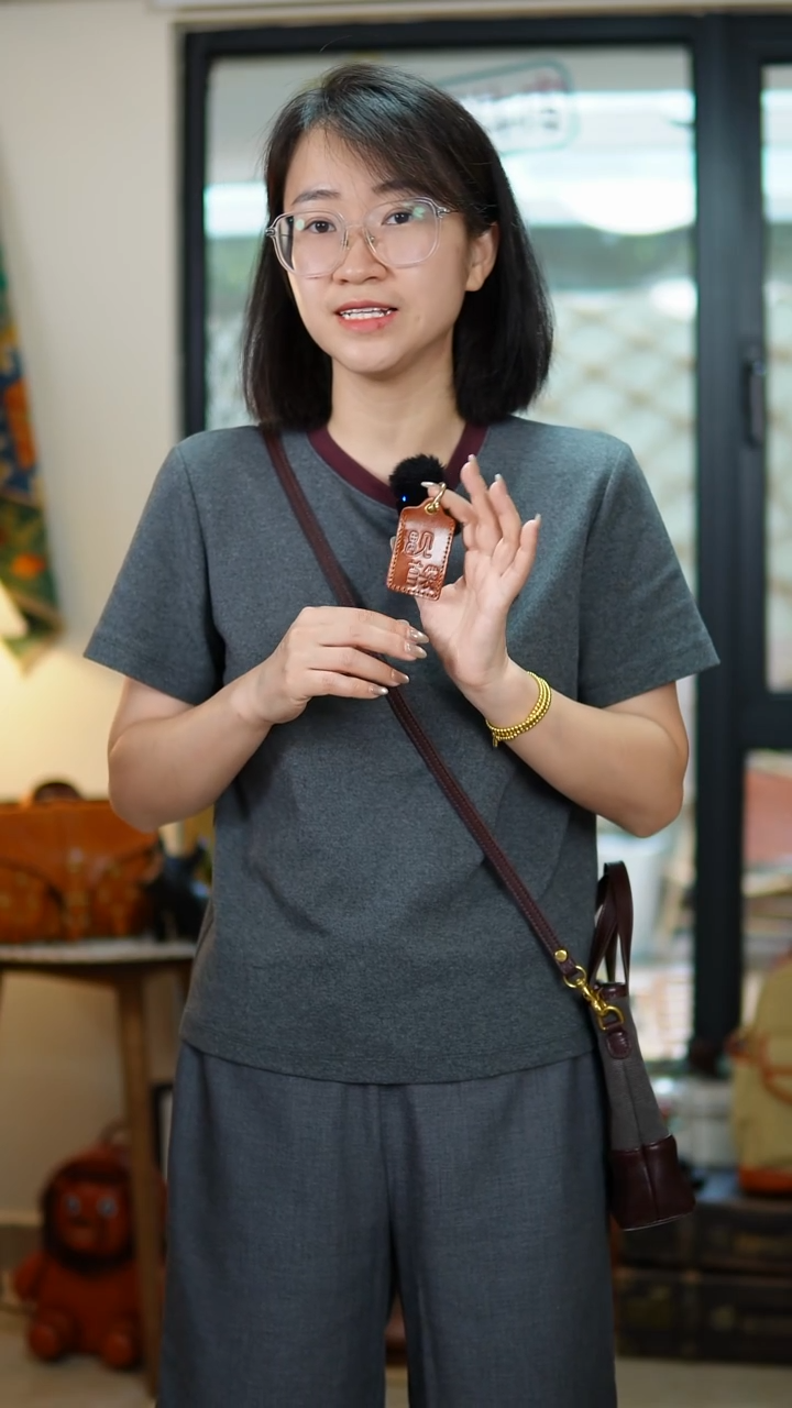 牛皮不退换！棕色门禁卡太