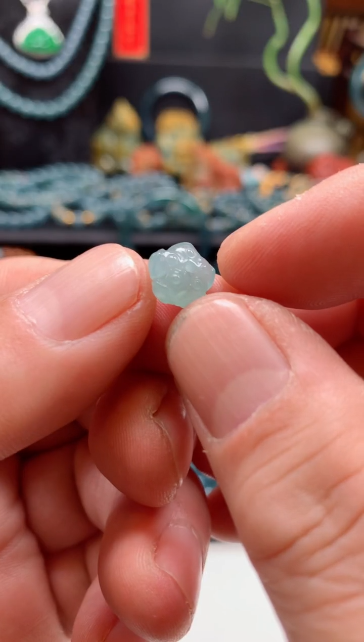 【闪购商品】翡翠颈饰未镶嵌0363969734