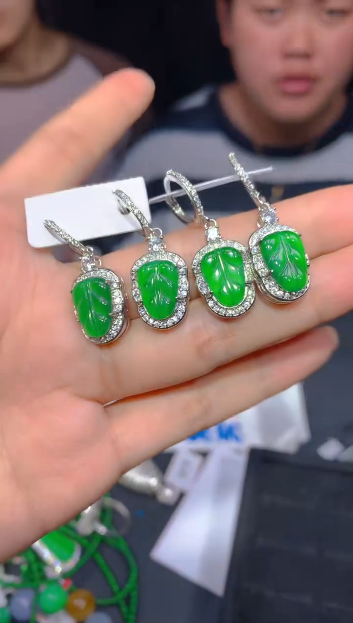 【闪购商品】定制翡翠未镶嵌236多样性发货（发其一）