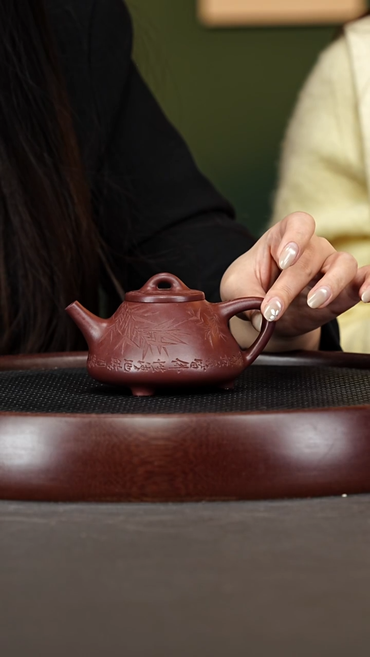 茶壶紫砂35HH刻竹子冶石瓢  龙血砂180cc