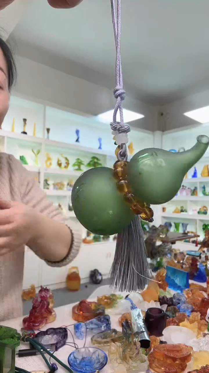 手工艺品琉璃葫芦+注射器