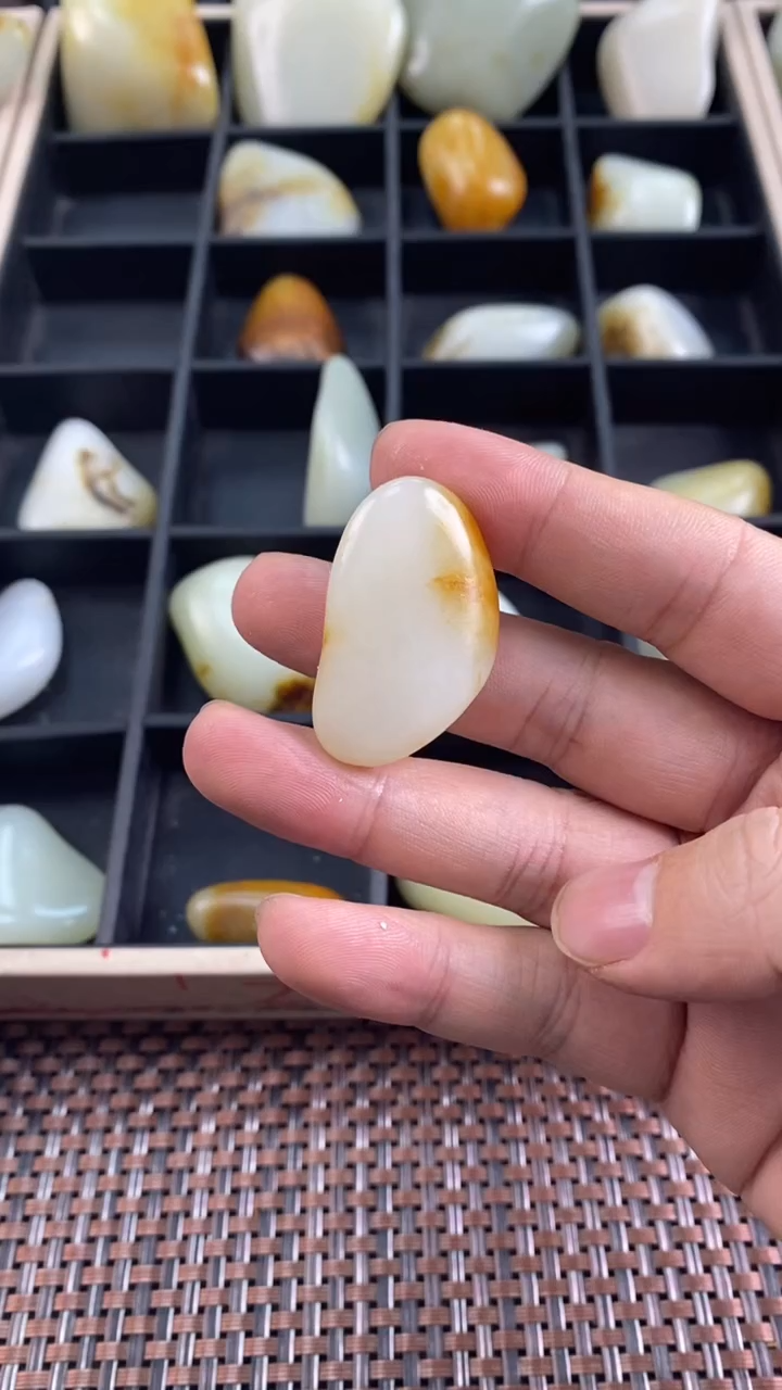 【闪购商品】和田玉吊坠未镶嵌和田玉