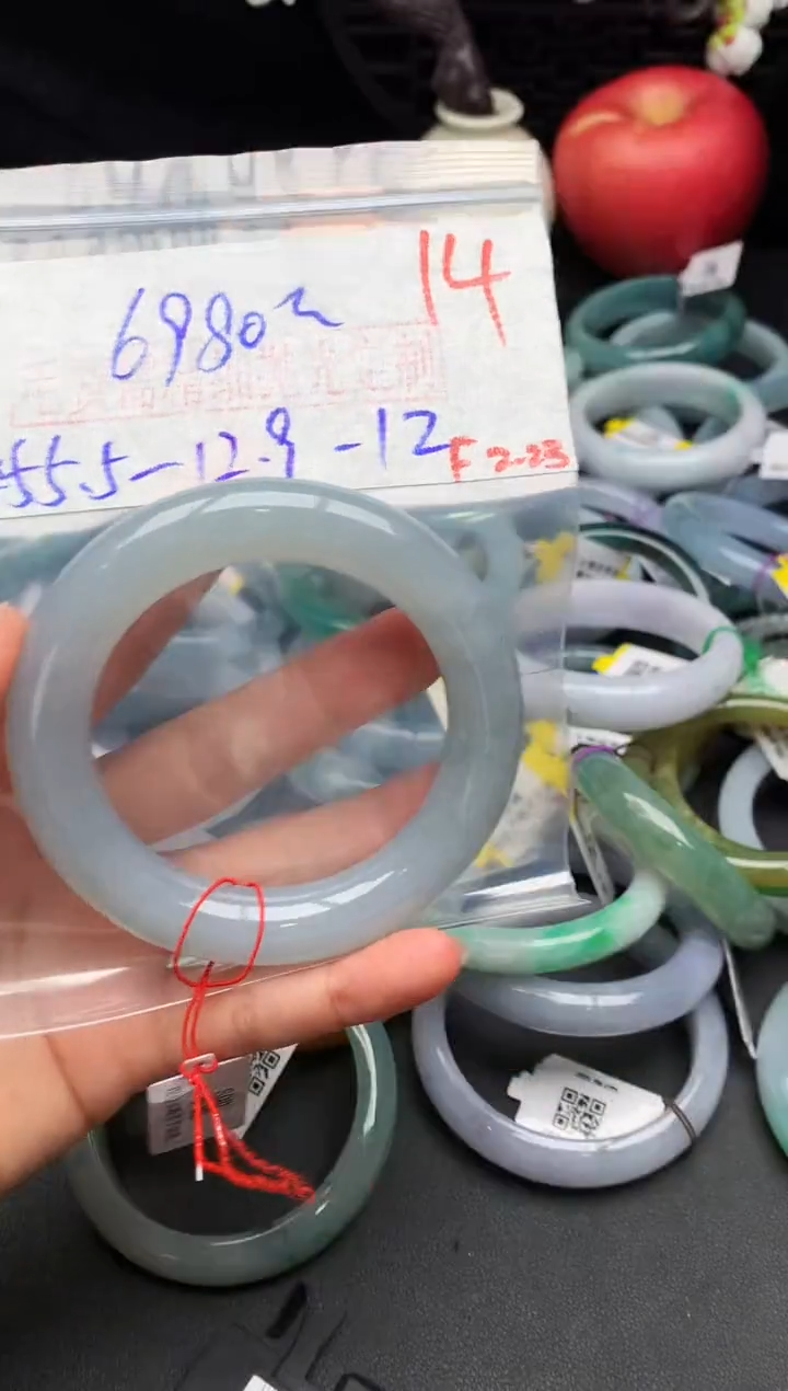 【闪购商品】定制翡翠未镶嵌毛货需精细抛光+多样性发货拍一发一