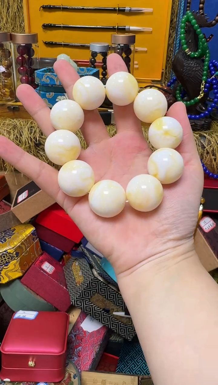【闪购商品】蜜蜡颈饰未镶嵌艳艳专属链接