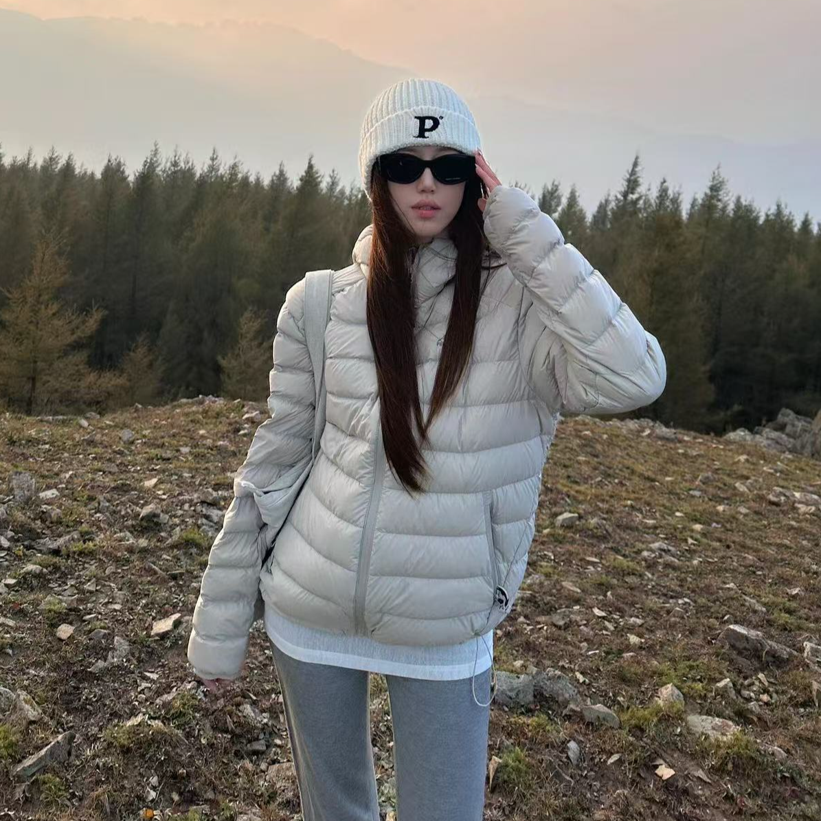 韩系轻薄排骨棉服女2025新款修身短款加厚显瘦运动连帽外套潮棉衣