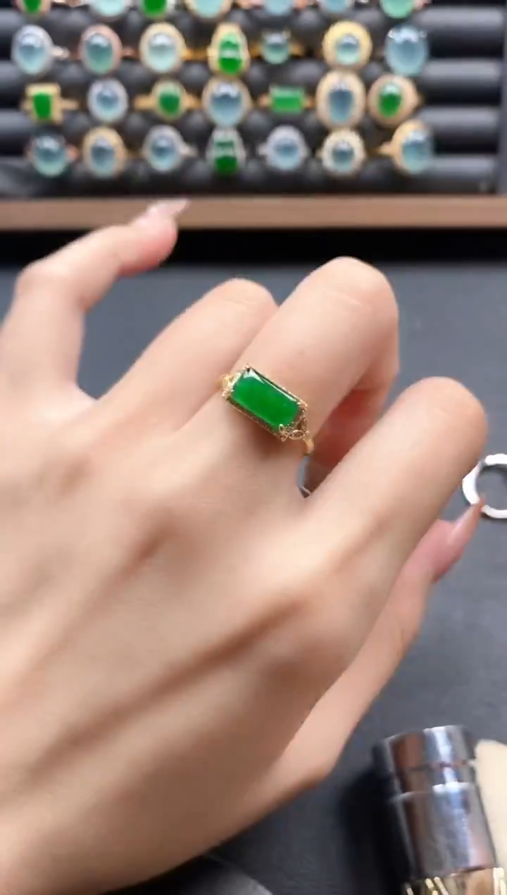 银S925镶嵌戒指翡翠51511