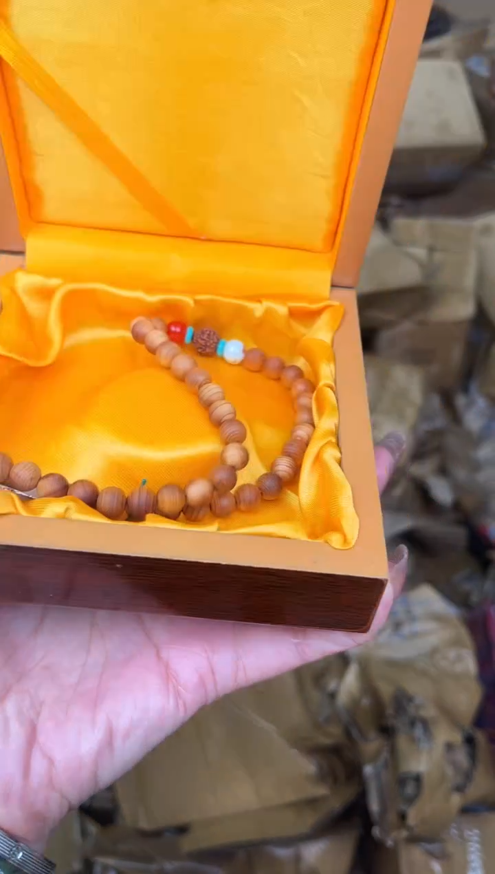 手串立夏甄选福利闪购商品无礼盒