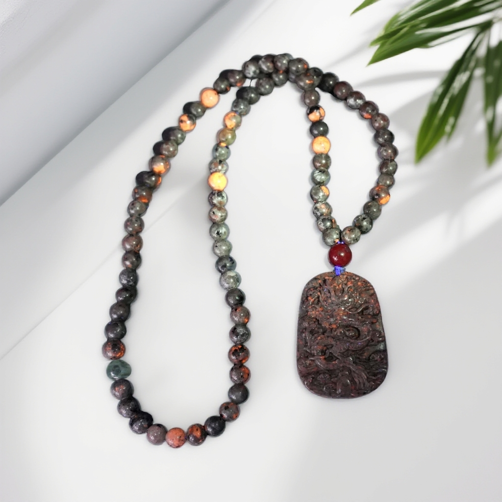 【龙 脉 石】七香十二精项链龙涎化龙牌DIY项链紫光变色送手电筒）