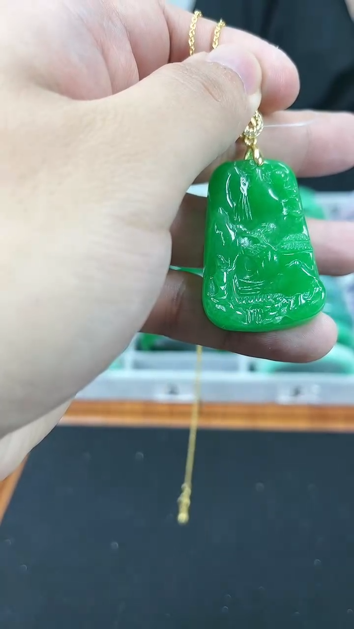 【闪购商品】砖雕h64 正阳绿山水牌吊坠