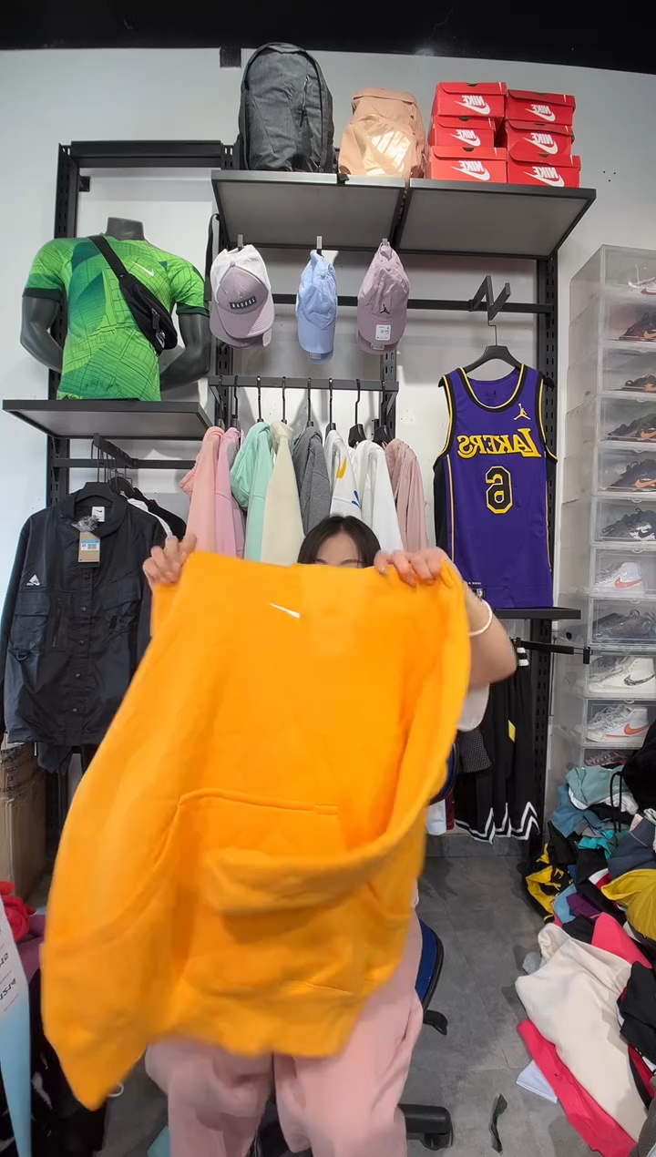 1214编码 瑕疵款直播间过款为准 尺码M