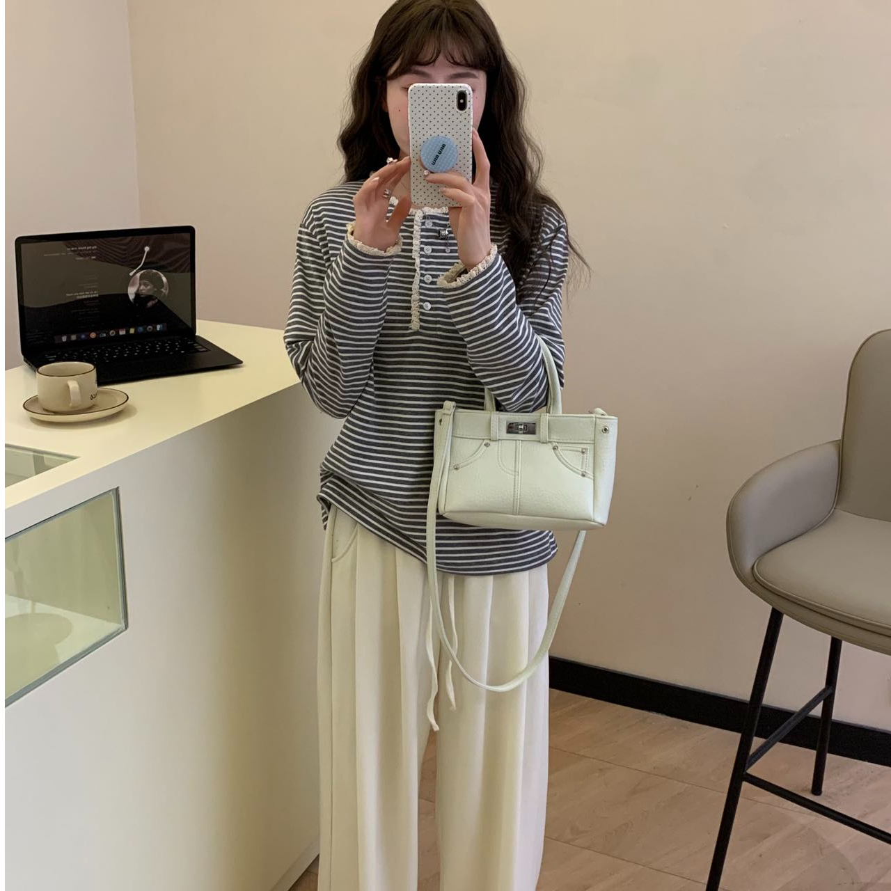 【JINXI】蛋家早春新款复古蕾丝花边休闲百搭淑女减龄长袖纽扣T桖